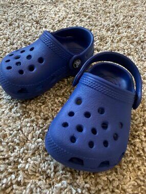 Infant Crocs | Blue | Size 2C